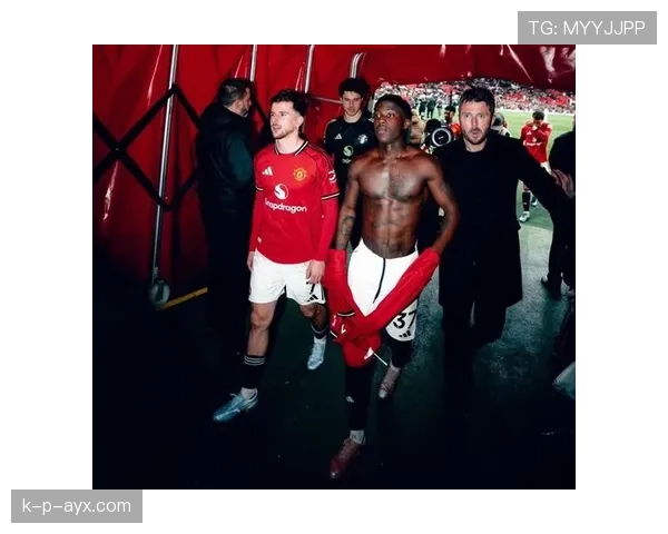 恩里克麾下明星球员状态回暖，助力球队强势冲击冠军荣耀