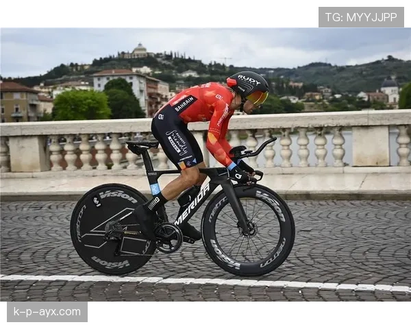 卢卡斯·帕奎塔本赛季状态提升与表现稳健分析 卢卡斯·帕奎塔本赛季状态提升与表现稳健分析