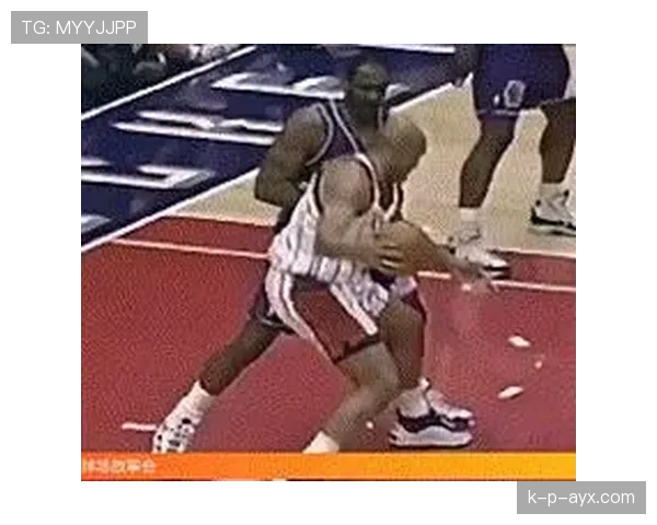 巴克利背打压制马龙，提升内线效率